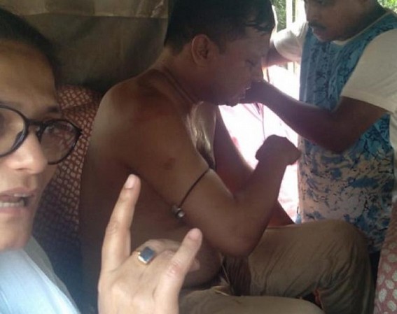 Attack on MP Sushmita Dev in Agartala, many TMC activists were injured Attack on MP Sushmita Dev in Agartala, many TMC activists were injured